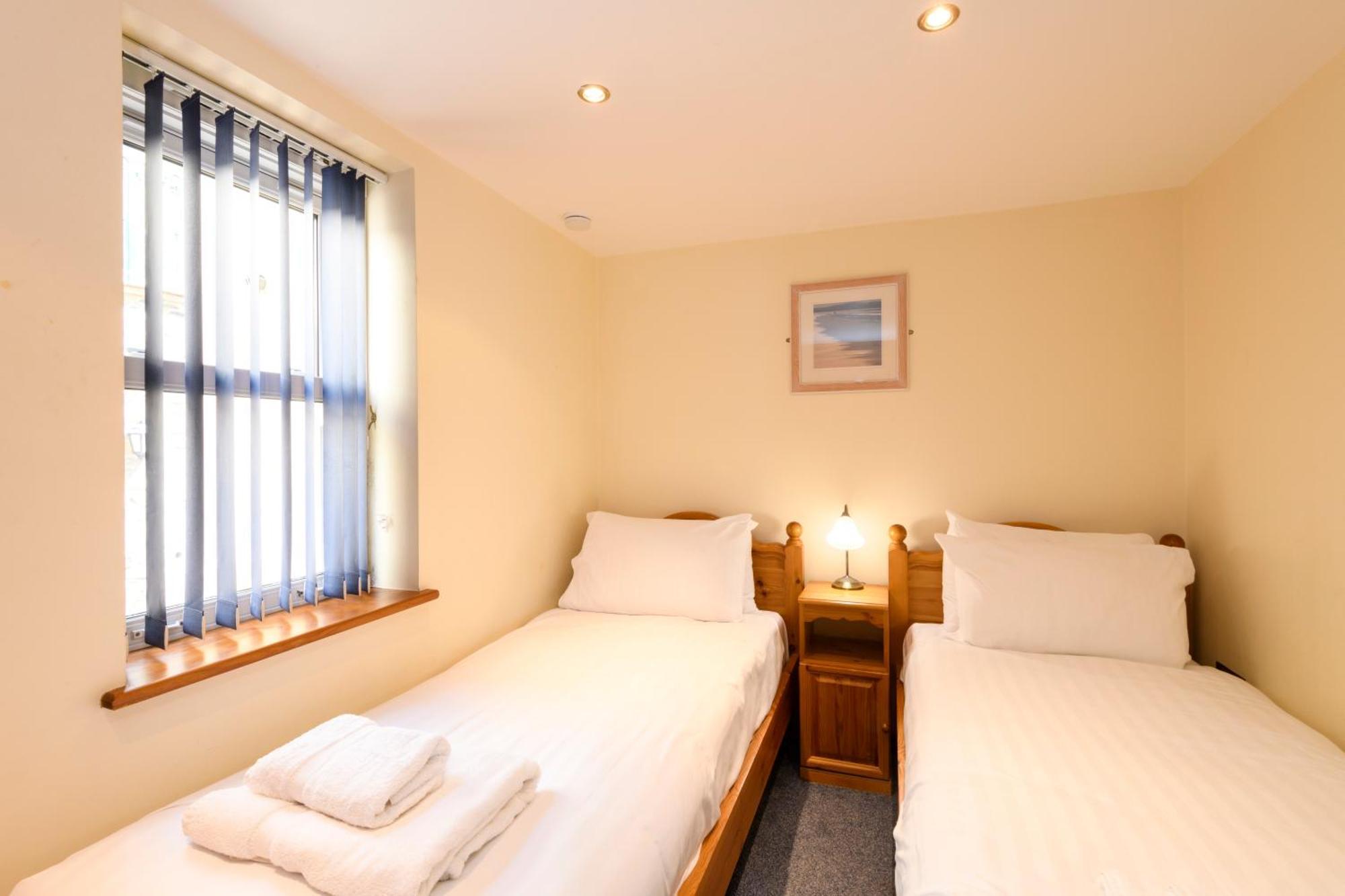 Beachcombers Apartments Newquay  Ngoại thất bức ảnh